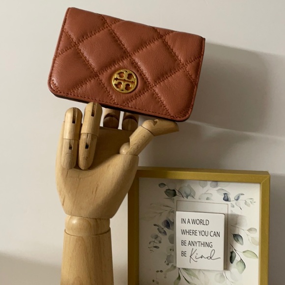 Tory Burch Bags Tory Burch Willa Medium Card Case Wallet Toasted
